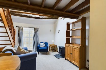 1 bedroom barn conversion to rent - Photo 3