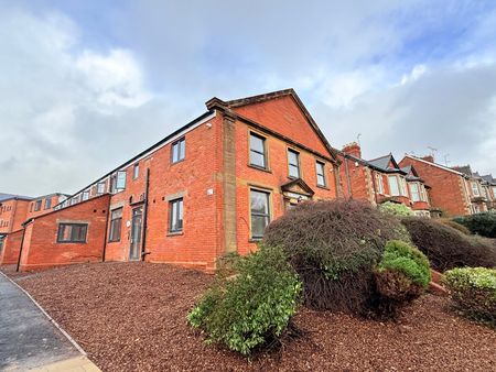 Sherborne Road, Yeovil, Somerset - Photo 2