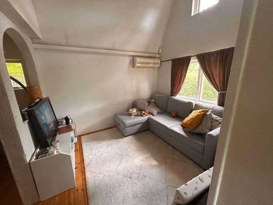 Kolarängsvägen, Älta - Photo 1