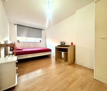 4 Bed Student Home - 60 Kemsing Gardens - Photo 6