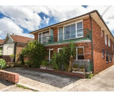 Affordable One Bedroom Apartment - Photo 4