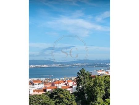 Luxury Flat for rent in Amoreiras (Sao Mamede), Lisbon - Photo 3