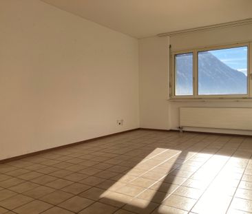 Pratico 3.5 locali immerso nel verde - Foto 1