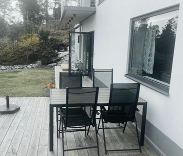 Klippvägen, Tyresö Strand - Photo 2