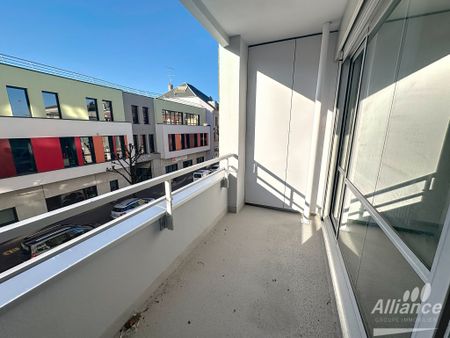 Appartement studio bis 36m2 avec ascenseur situé faubourg de montbéliard à belfort avec Balcon - Photo 3