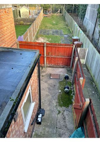 2 Bed Terraced House, Nursery Lane, NG6 - Photo 3