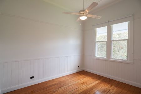 15 Parkes Street, Girards Hill - Photo 2