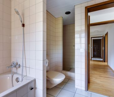 View of the countryside – Living in a well-maintained property - Foto 5