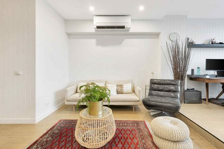 South Melbourne - Photo 2