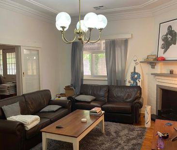 Kensington Park - Photo 1