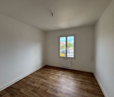 Location Maison 4 pièces 80m² - Photo 4