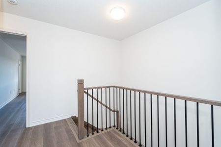 For Lease - 123 Sanderson Drive, Kawartha Lakes, Ontario - Photo 2