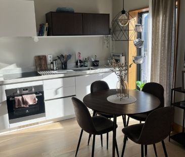 Prefektgatan 8 - Foto 1