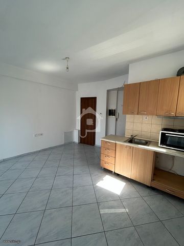 Studio / γκαρσονιέρα 50 τ.μ. για ενοικίαση, Θεσσαλονίκη - Κέντρο, Βαρδάρης - Φωτογραφία 4