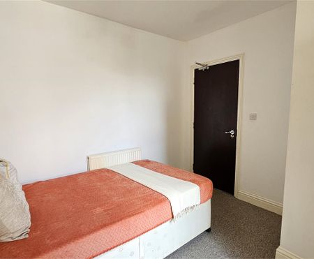 Room 2, 57 Cherry Hinton Road, Cambridge - Photo 5