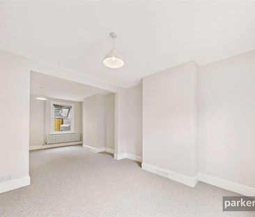 Granby Gardens, Reading, Berkshire, RG1 - Photo 1