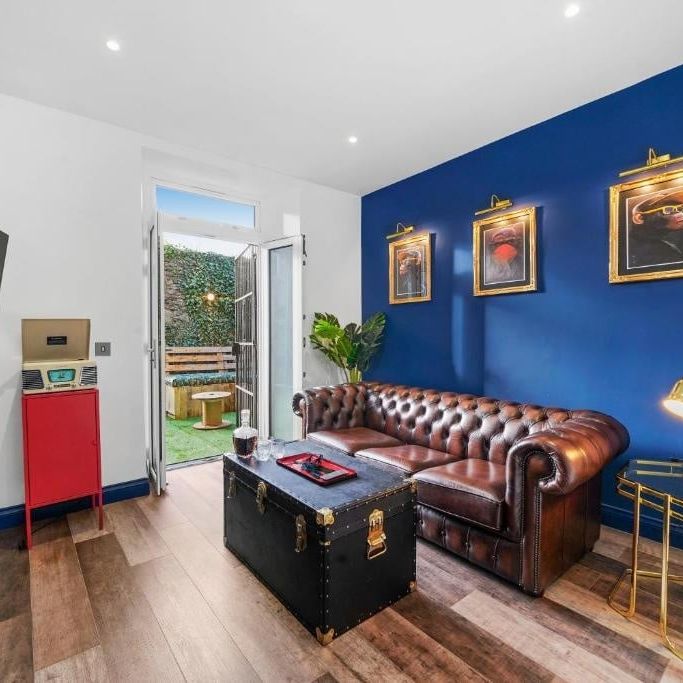 2 Bed Flat, Roslin Place, AB24 - Photo 1