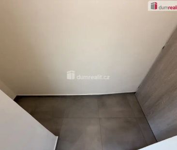 Pronájem bytu 1+kk 22 m - Photo 1