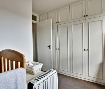 3 bedroom townhouse to rent - Photo 2