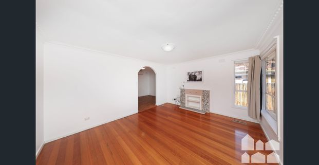 Perfectly Positioned - Photo 1