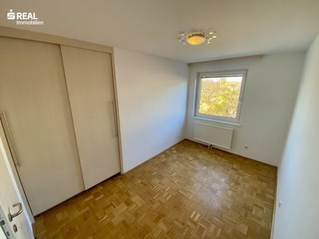 Freizeitgebiet Wienerberg, 3 Zimmer & Loggia (Heizung/Warmwasser inkludiert) - Photo 3