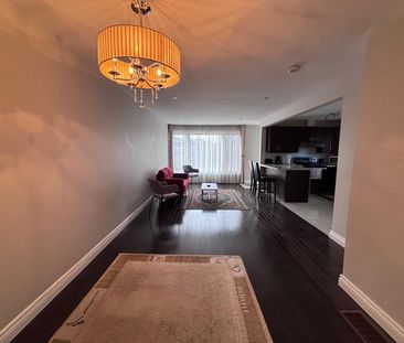 For Lease - 295 Blue Grass Boulevard, Richmond Hill, Ontario - Photo 3