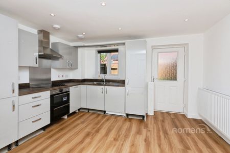 2 bedroom house to rent - Photo 3