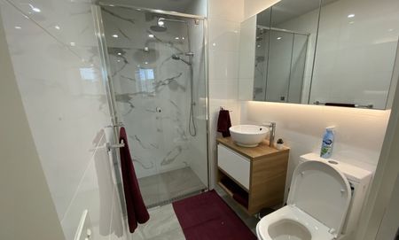FURNISHED TWO BEDROOM APARTMENT IN GREAT LOCATION - Photo 3