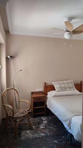 Calle Canales, Málaga, Andalusia 29002 - Photo 4