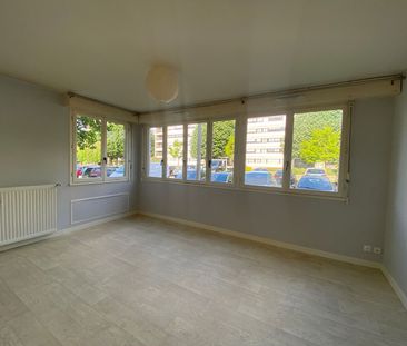 Location Appartement 1 pièce 25m² MONT ST AIGNAN 76130 - Photo 2