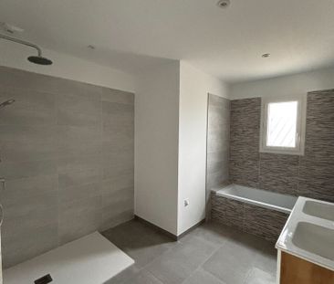 Location Maison 4 pièces 110m² - Photo 5