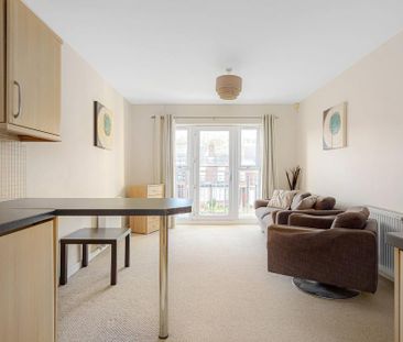 2 bedroom apartment to rent - Photo 3