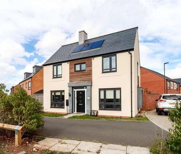 Bishops Cleeve, GL52 - Photo 3