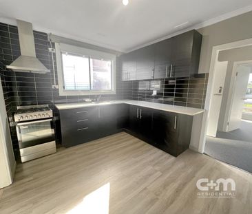 3-Bedroom Family Home! - Photo 3