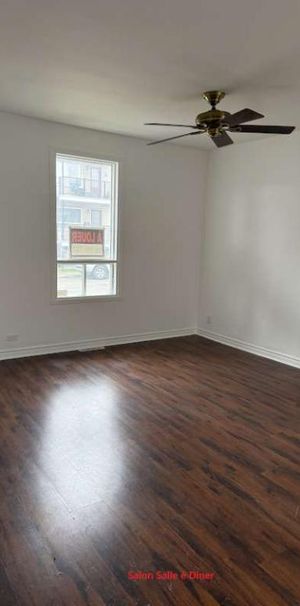 Grand 4 1/2 à louer Vanier - Photo 1