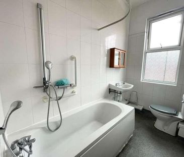 Rowland Place, Leeds, LS11 - Photo 5