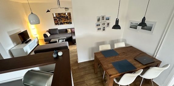 Objektdetails: Köln - Dünnwald - Wohnung Sehr schöne 5-Zimmerwohnung auf 2 Ebenen mit Dachbalkon und herrlichem Grünblick - Photo 2