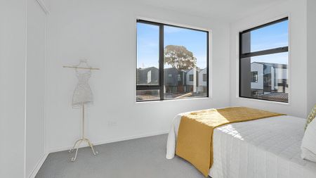 Brand New & Ready to Move In! - Photo 5