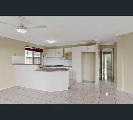 7 Faraday Court, Kallangur, Qld 4503 - Photo 3
