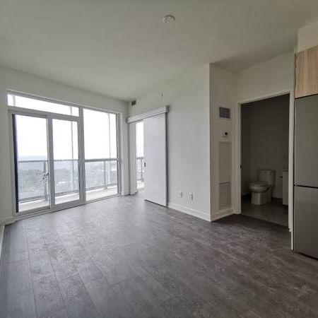 GARRISON PT: UNFURNISHED LARGE 2 BED CONDO W/ PARKING-KING WEST - Photo 3