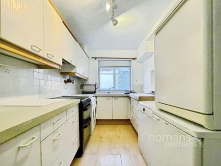 2 bedroom flat to rent - Photo 3