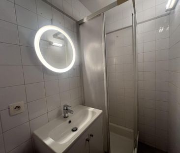 Location Appartement RENNES / Quartier CENTRE-VILLE - Photo 3
