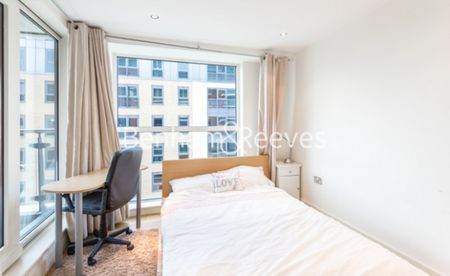 2 Bedroom flat to rent in Imperial Wharf, Fulham, SW6 - Photo 3