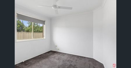 Large, modern 4-bedroom family home on corner block - Photo 4