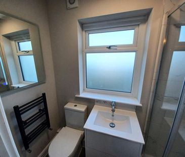 1 bedroom detached house to rent - Photo 3