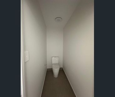 Brand New 4-Bedroom Coastal Home in beautiful Coral Cove - Photo 1