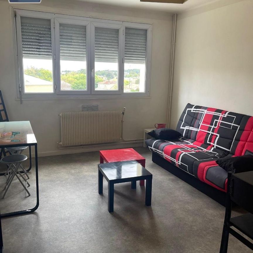 Location Appartement 1 pièce 23m² PESSAC 33600 - Photo 1