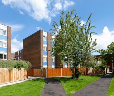 4 bedroom maisonette to rent - Photo 3