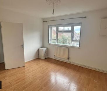 2 bedroom maisonette to rent - Photo 5