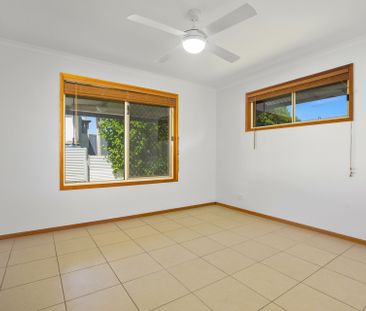 18 Godfreys Ave, Bli Bli, QLD 4560 - Photo 5